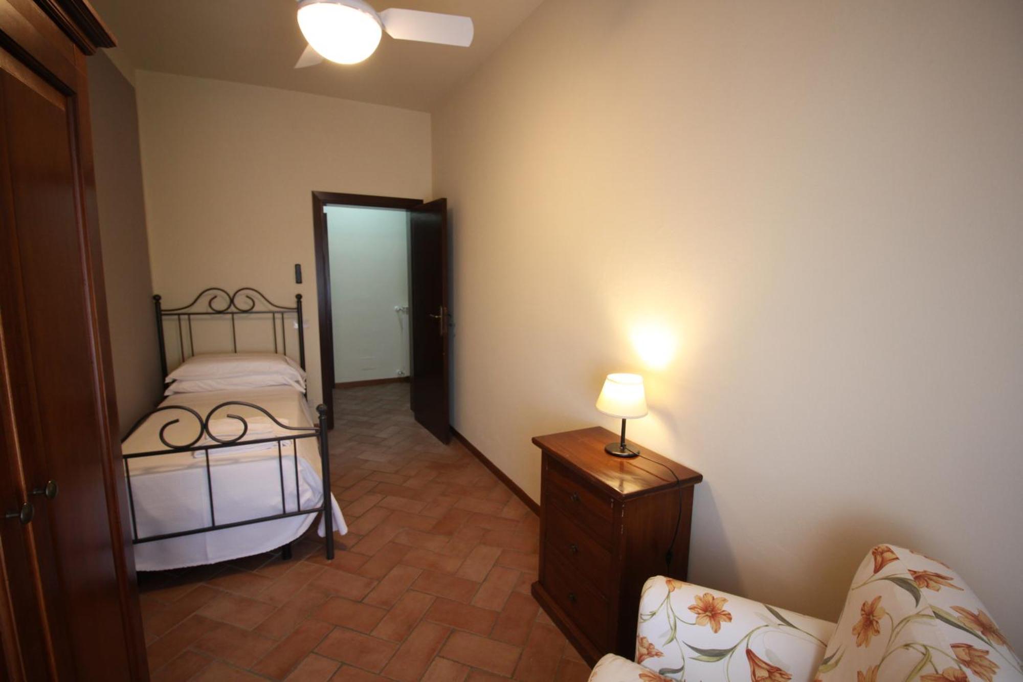 Agriturismo Casale Dello Sparviero Castellina in Chianti Room photo